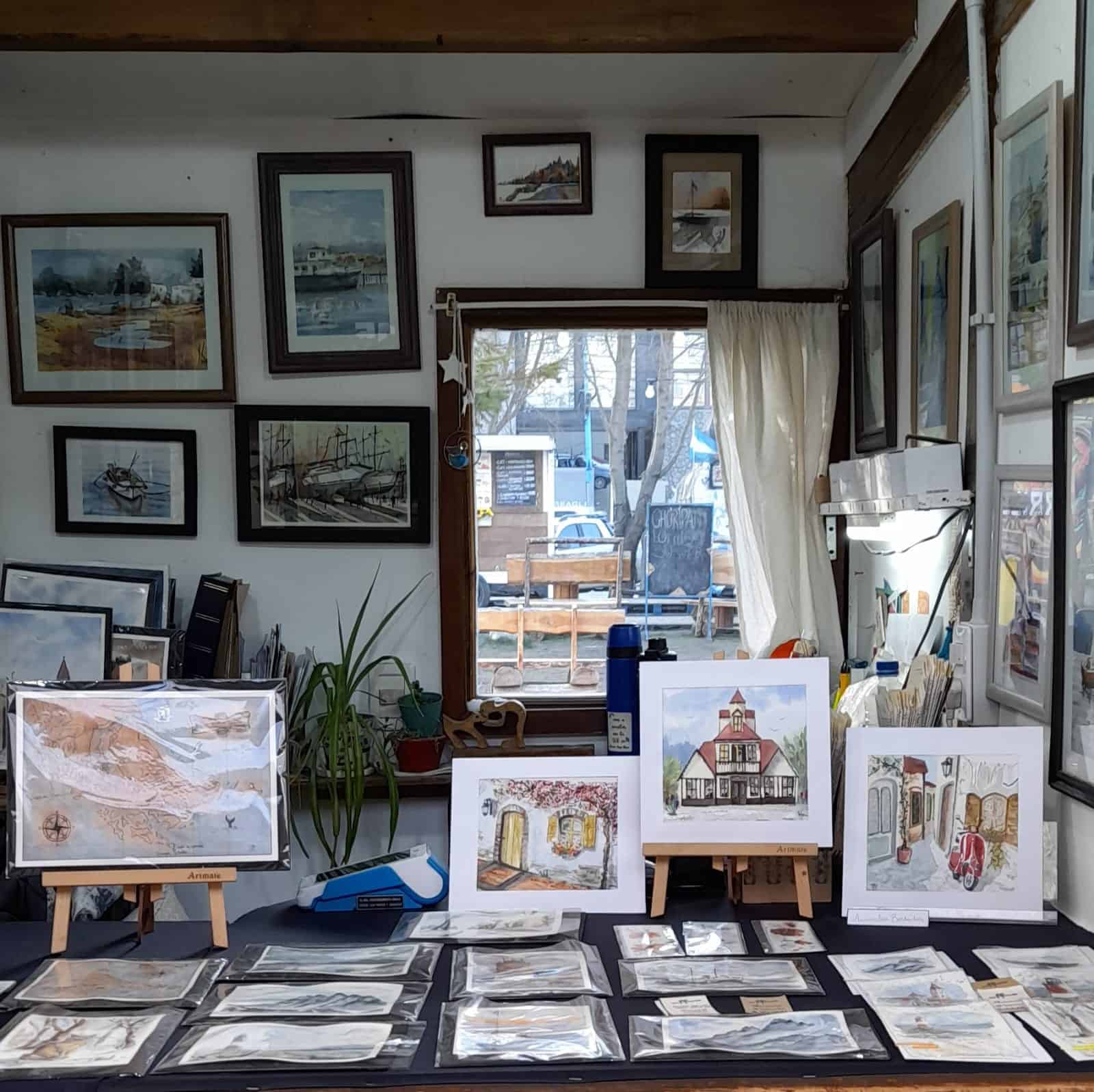 PASEO ARTESANAL ENRIQUETA GASTELUMENDI - Paseo Artesanal - Puesto 32 María Priamo - Ushuaia City