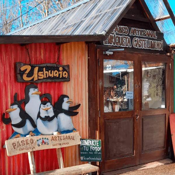 Logo PASEO ARTESANAL ENRIQUETA GASTELUMENDI - Paseo Artesanal - Ushuaia City Logo PASEO ARTESANAL ENRIQUETA GASTELUMENDI - Paseo Artesanal - Ushuaia City